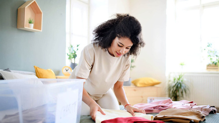 Decluttering iStock-1319600887.jpg